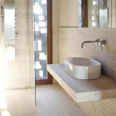 I Spazio Mit Pool By Interhome Volterra